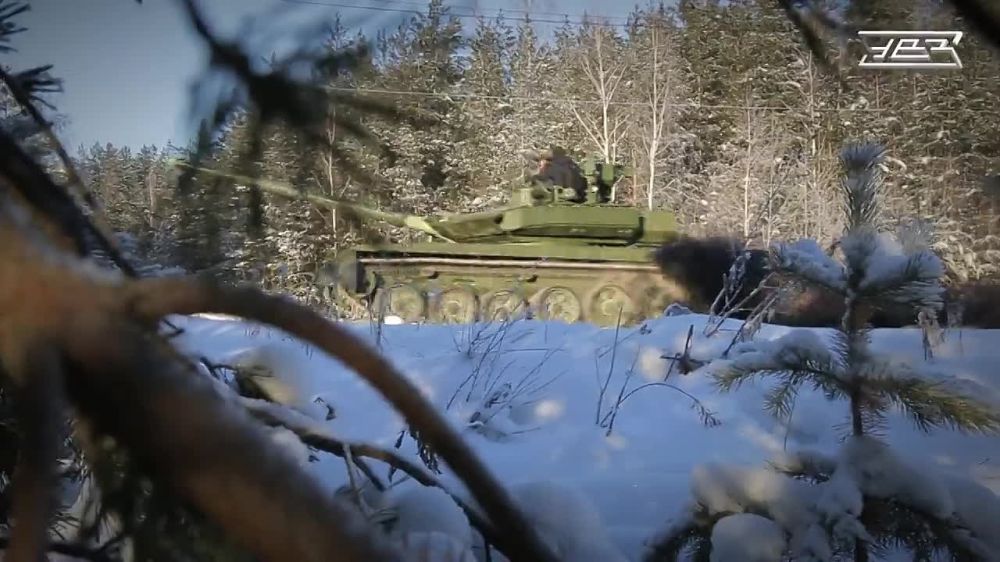 Уралвагонзавод отправил новую партию танков Т-90М «Прорыв» российской армии