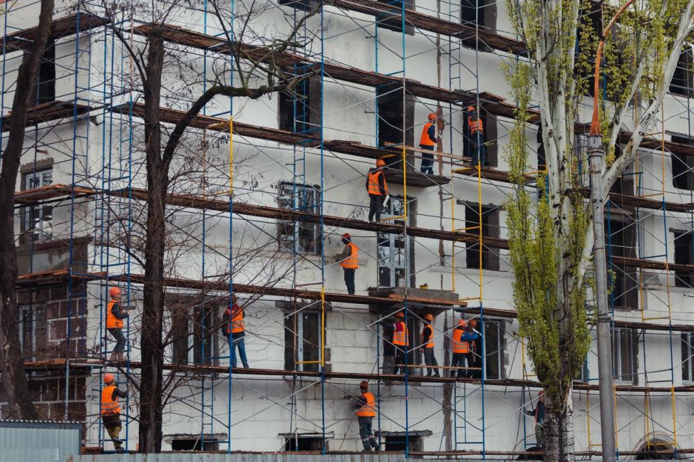 В короткие сроки мы должны восстановить первоочередные объекты в новых регионах — Марат Хуснуллин