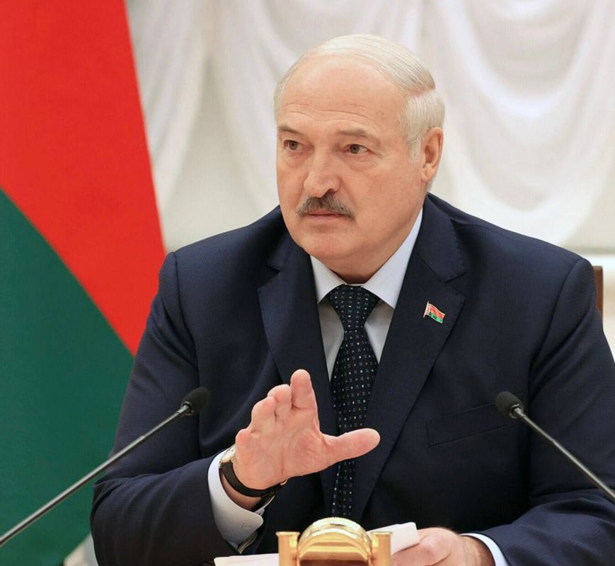 Александр Лукашенко по согласованию с президентом России провел переговоры с Евгением Пригожиным