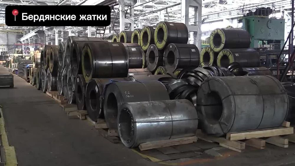 Вице-премьер — глава Минпромторга РФ Денис Мантуров совершил рабочую поездку в Запорожскую область