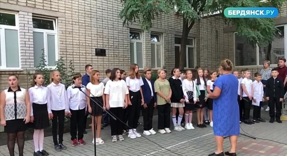 � ���������� ����� �1 ������ �������, ����������� 80-� ��������� ������������ ��������� �� �������-��������� �����������