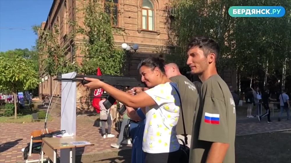 Азовский государственный педагогический университет и министерство молодежной политики подписали соглашение о сотрудничестве