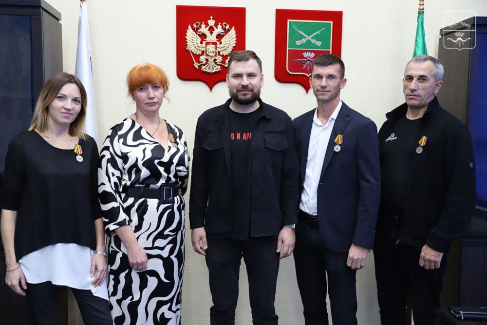 ������� ����� ������ ����������� �����������, ������ � ������� ������ ������� ������� �� ���������� ��