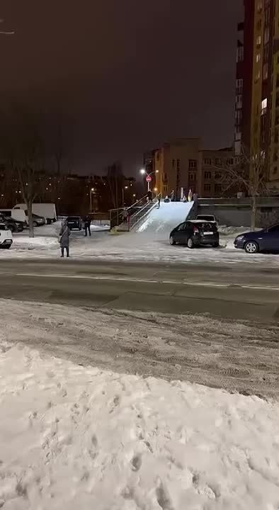 ������ ������� ������� ����� � �����