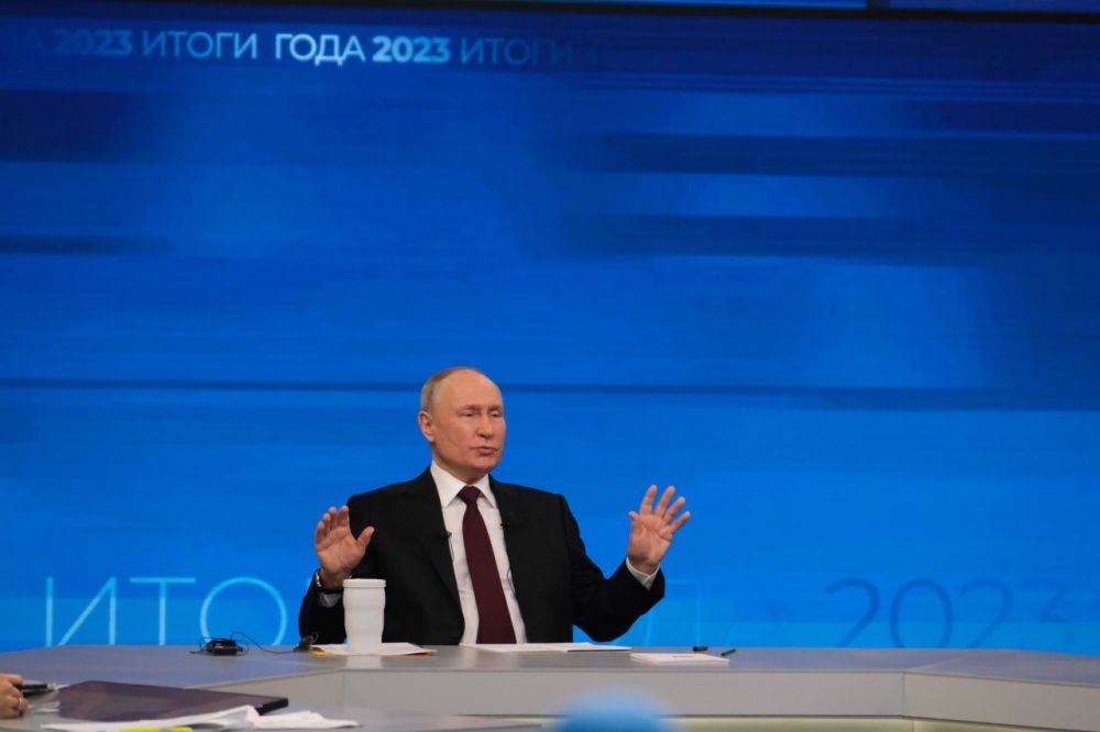 «Прямая линия» с Владимиром Владимировичем окончена