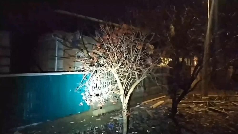 Владимир Рогов: Фото и видео разрушенного жилого дома в результате падения БПЛА боевиков ВСУ в Бердянске