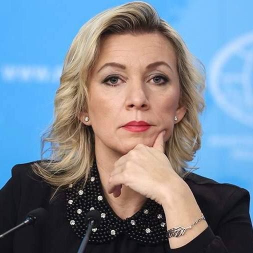 Макрону стоило бы выдвинуть предложение о прекращении огня на время Олимпиады сторонам ближневосточного конфликта – Мария Захарова