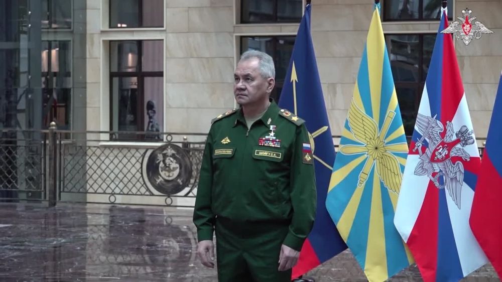 Медаль "Золотая Звезда" получил генерал-полковник Андрей Мордвичев, руководящий освобождением Авдеевки