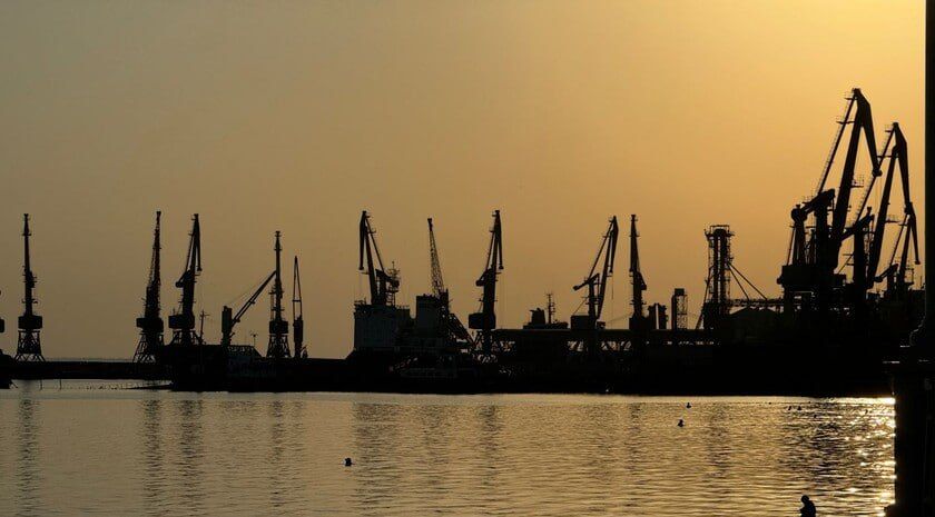 Запорожская область. Большая часть портовой инфраструктуры Бердянска восстановлена за 2 года