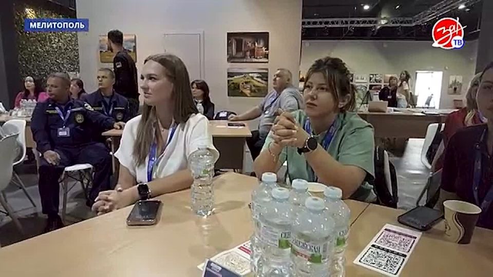 В Мелитополе провели просветительскую сессию для участников президентской платформы второго этапа «Мы — команда