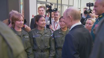 Активистка Движения Первых из Запорожской области встретилась с Президентом России!