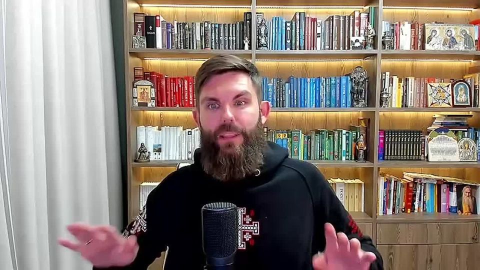  :    