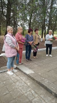 В Берестовом возложили цветы