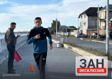 В Бердянске провели легкоатлетический забег ко Дню города