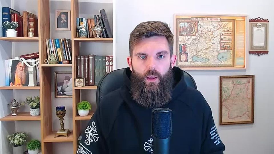  :     