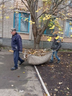 Осенний субботник в селе Софиевка