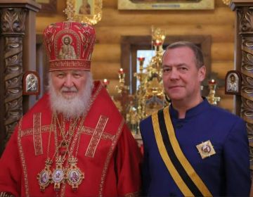 Анна Хорошун: Патриарх Кирилл наградил Дмитрия Медведева орденом благоверного князя Димитрия Донского I степени