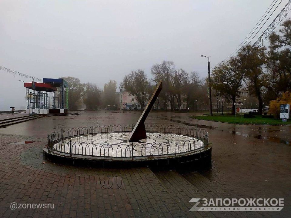 Бердянск окутал густой, молочный туман