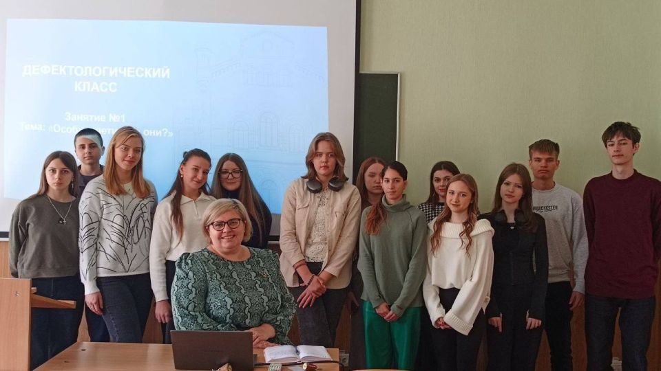 «АГПУ открывает путь в профессию: первый в стране уникальный проект для старшеклассников»