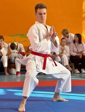 В Бердянске прошли соревнования по карате