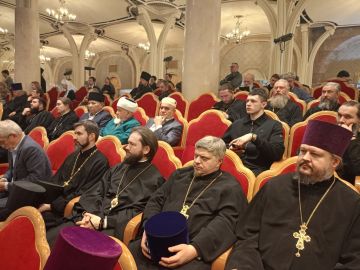 Делегация Запорожской области включилась в работу Всемирного русского народного собора