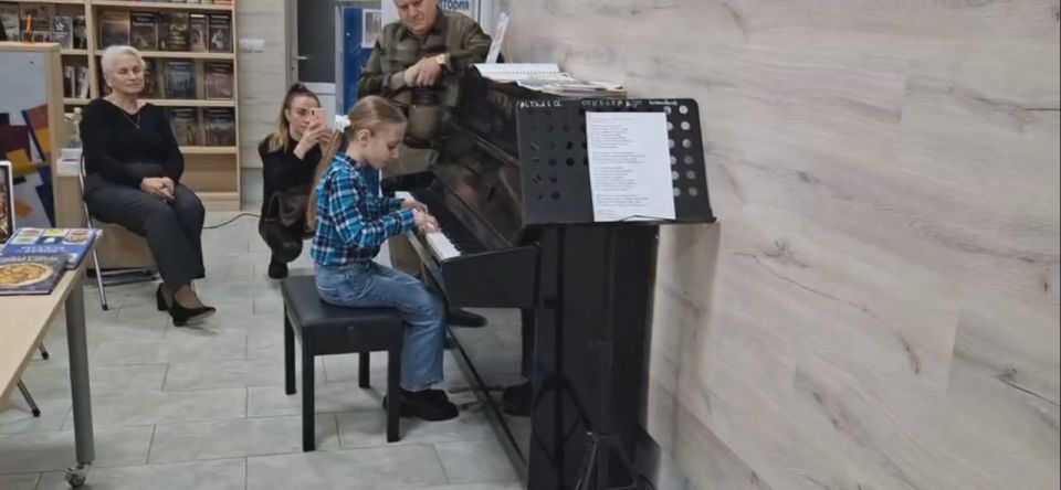 В Центральной библиотеке прошел вечер-посвящение «О той, кто дарует нам жизнь и тепло»