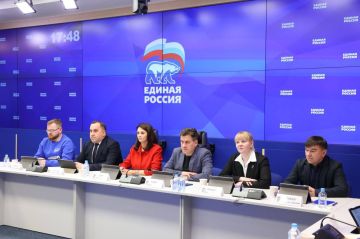  :  ,    ,  :       . 