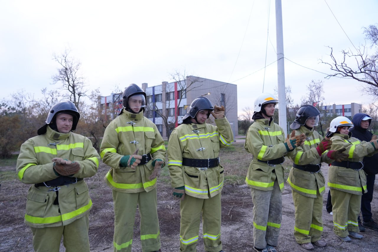 В Центре созидания «Маяк» завершился Форум безопасности Новороссии, участниками которого стали добровольцы ВСКС из Запорожской и Херсонской областей, а также Республики Крым