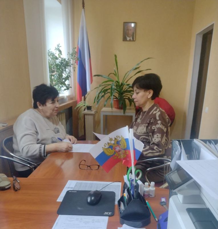 Тепло для праздника и свет на улицах: итоги приема граждан в Андровке