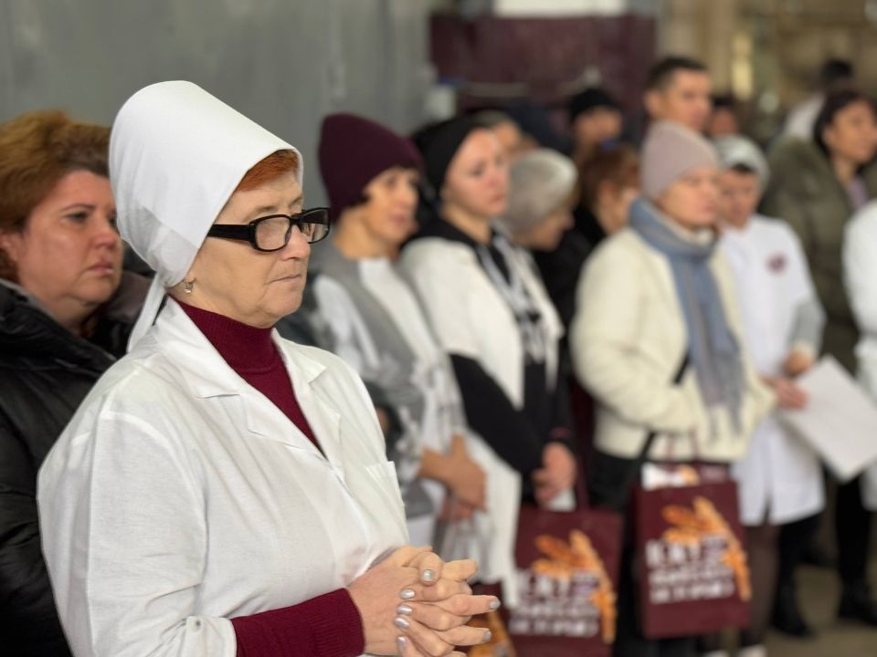 ���������� ������������� �������� 100 ��� �� ��� ���������