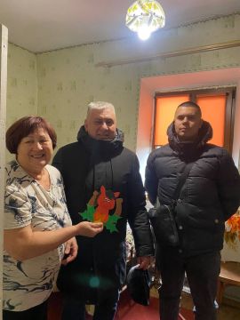 Молодежь поздравила ветеранов и участников СВО с Новым годом