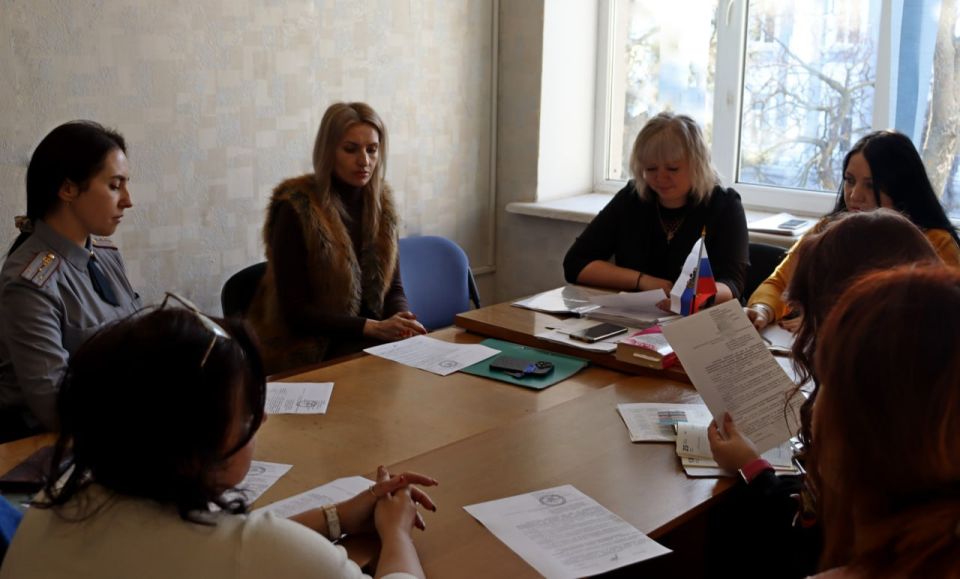 Состоялось первое в новом году заседание комиссии по делам несовершеннолетних