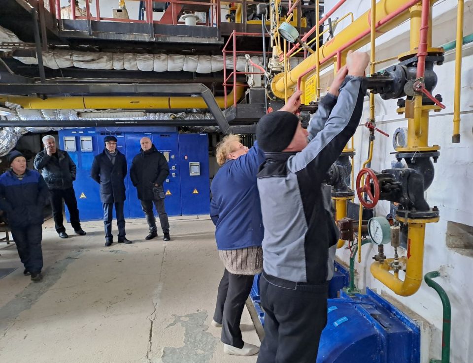 Часть Бердянска остается без тепла