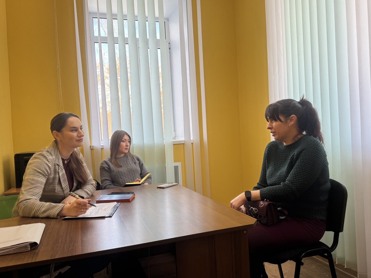 В Бердянске состоялся первый прием граждан в Пункте правовой и психологической помощи