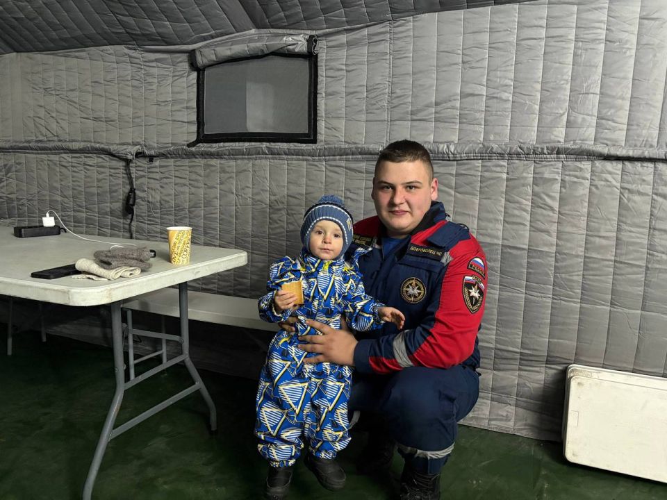 Из-за обстрелов противника в ряде районов Запорожской области нарушено электроснабжение, люди остаются без света и тепла