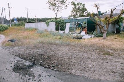 Два частных дома и ветроэнергетическая установка: Гражданская инфраструктура повреждена на запорожской территории