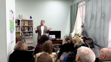 В Доме культуры «Маяк» состоялась правовая беседа для семей о мерах государственной поддержки