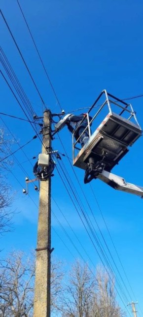 Работы по восстановлению освещения в Бердянском муниципальном округе