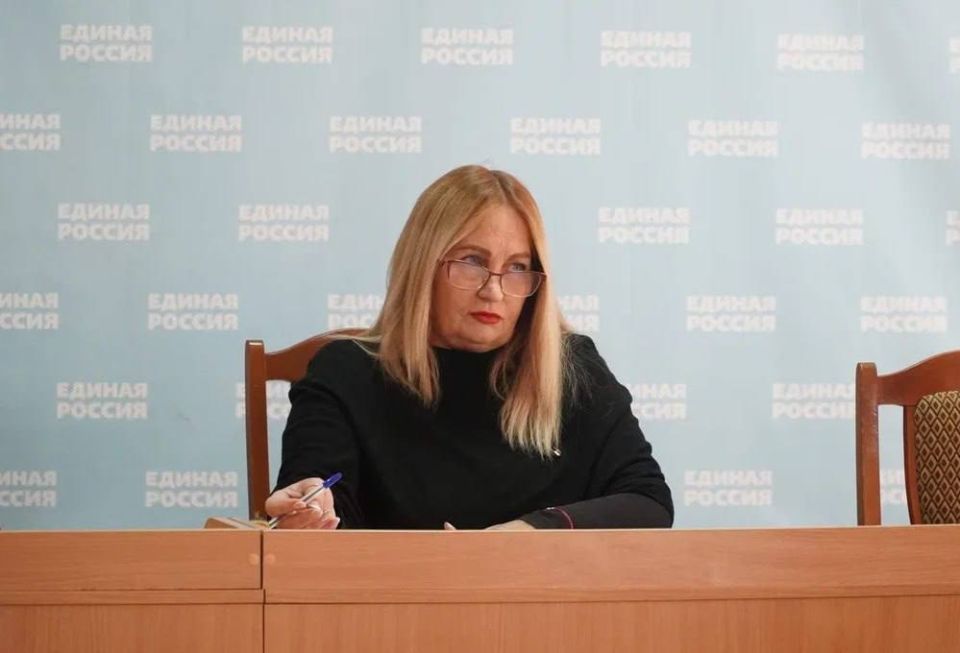 Сегодня, 12 февраля, свой День рождения отмечает Светлана Грищенко