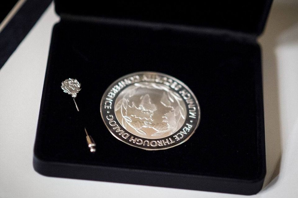 Олег Царёв: 14 февраля в Мюнхене Зеленскому вручат премию Эвальда фон Клейста