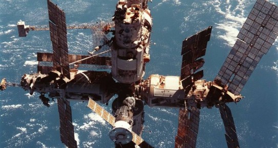 ���� �������: 19 �������. 1986, 40 ��� �����