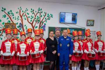 Евгений Балицкий: Запорожскую область посетил лётчик-космонавт, Герой России Олег Иванович Скрипочка