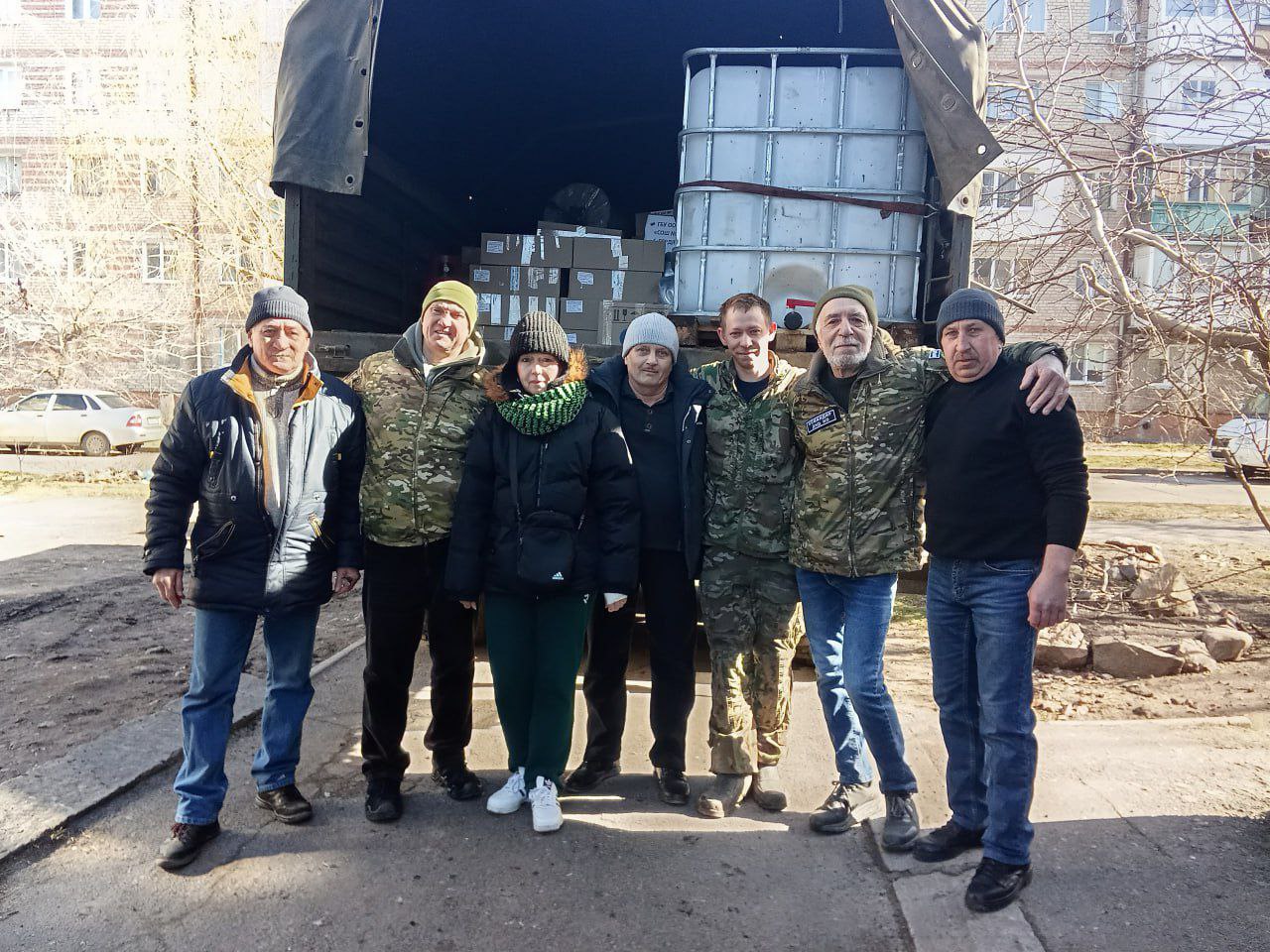 К Дню защитника Отечества бердянцы отправили очередной гуманитарный конвой бойцам