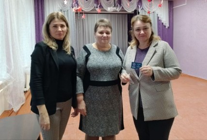 Команда растет: вручение партийных билетов в Андреевке