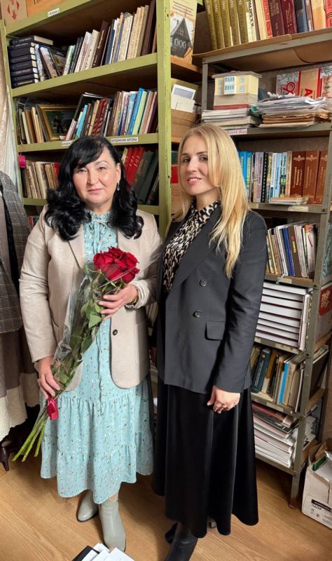 Анна Хорошун: Сегодня свою юбилей отмечает прекрасный руководитель, мама, женщина, заведующая Краеведческим музеем