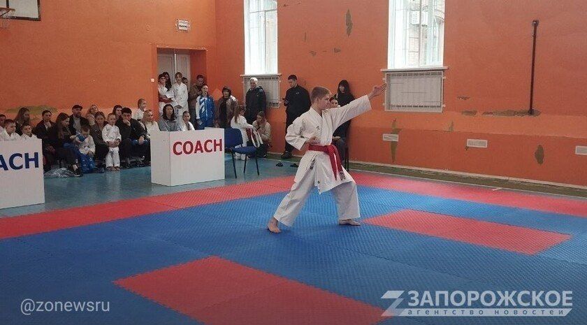 ����� 100 ����������� ������� ������� � �������� ����� �� ������ � ���������