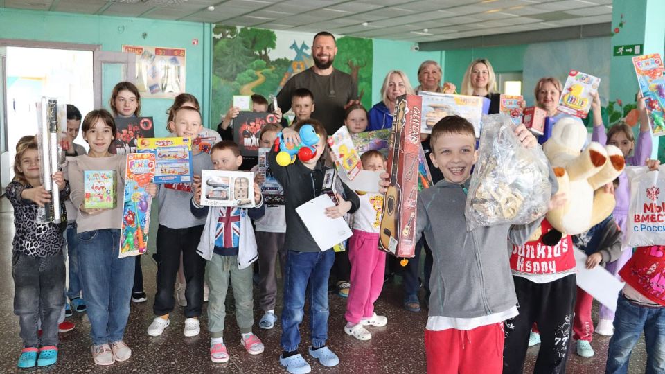 Алексей Кичигин посетил детский санаторий «Бердянский»