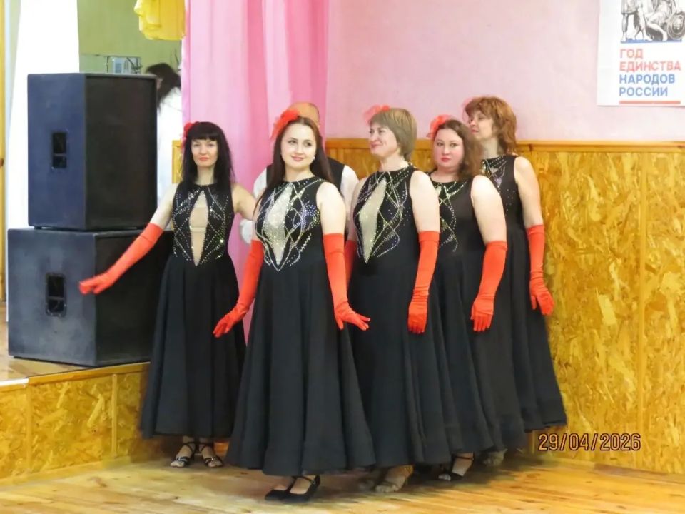 Танцевальная карусель в Бердянске