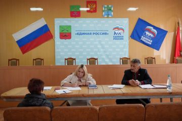 Помогаем каждому: итоги личного приёма жителей Бердянского округа