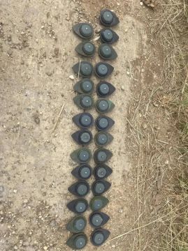 Боевики ВСУ сбрасывают с дронов мины-ловушки в Каменке-Днепровской